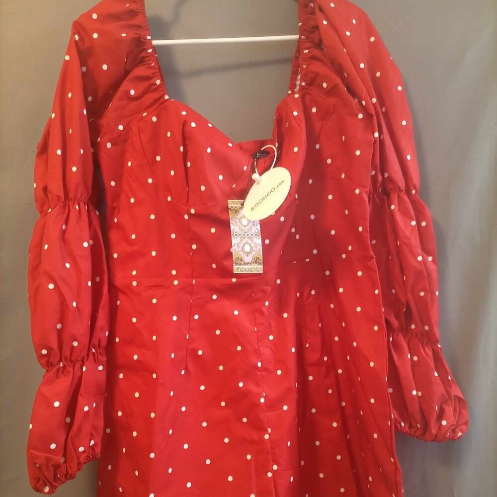 Boohoo Polka Dot Puff Sleeve Playsuit Romper Red 12
